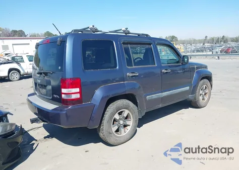 2008 Jeep Liberty Sport from USA, damaged, VIN 1J8GN28K88W191945